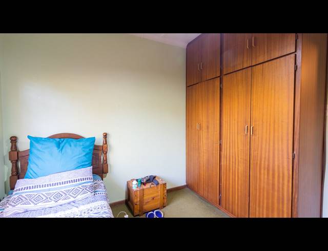 4 BEDROOM HOUSE FOR SALE IN MOORREESBURG